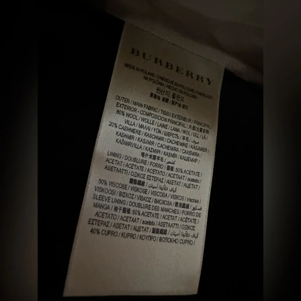 Burberry London England  Cashmere/‎ Wool coat - Picture 9 of 12
